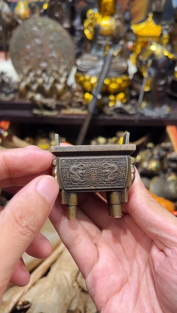 W诺诺古铜高端精品1