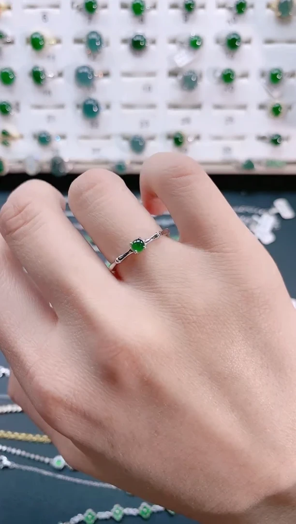 【闪购商品】翡翠戒指银S925镶嵌天然翡翠