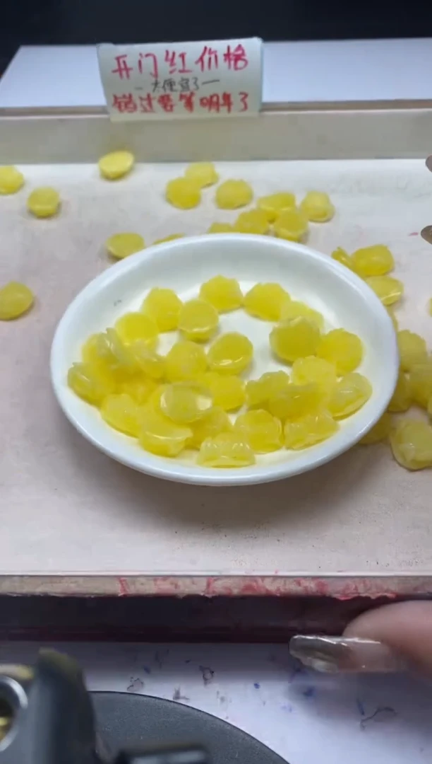 【闪购商品】蜜蜡颈饰未镶嵌w906蜜蜡牡丹花*3个