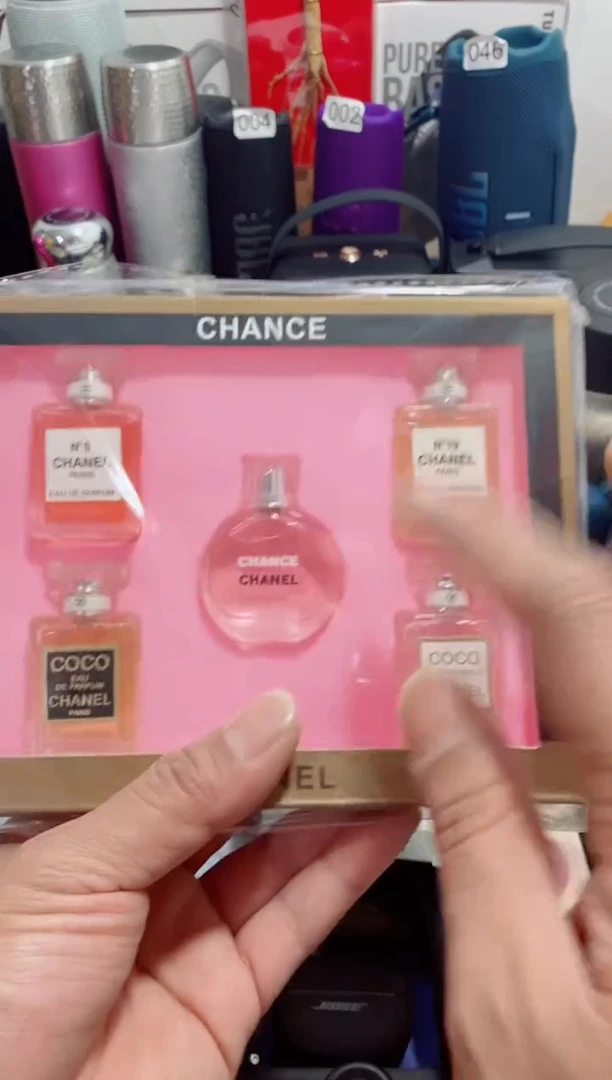 瓷片闪购商品如图所示