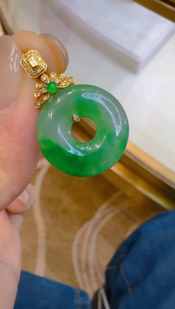 吊坠(不含链)18K金镶嵌翡翠多样性团购发一件