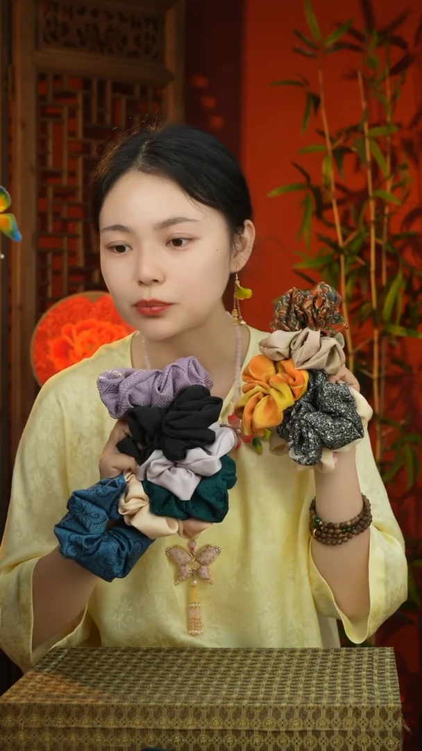 刺绣69随机发两个