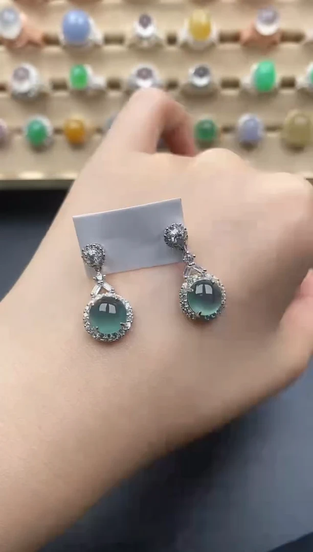 翡翠银S925镶嵌耳饰一物一证一礼盒