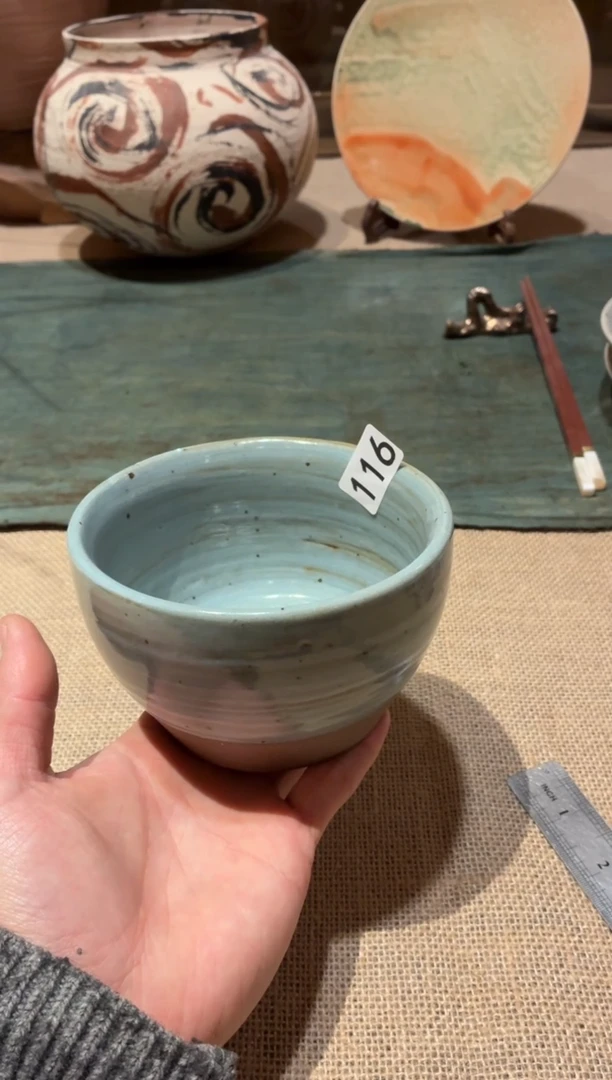 瓷片J****?116 蓝麻点马蹄碗1个