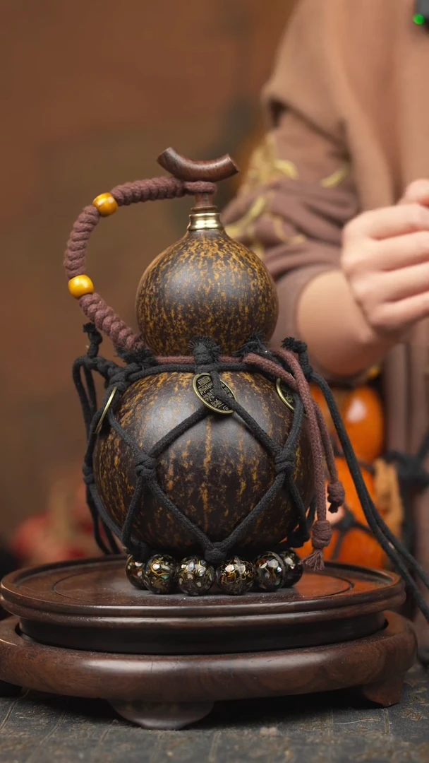 95号葫芦一物一拍  拍拍退退限购拉黑