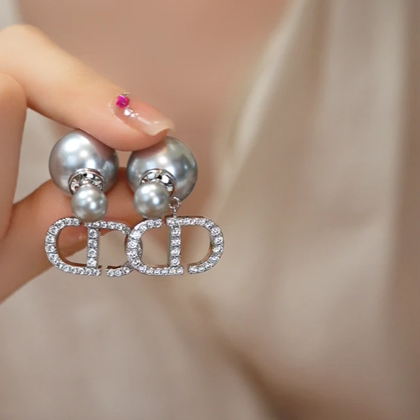 铜合金耳饰 轻奢气质耳饰 F522