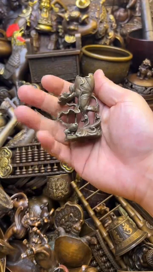 精美铜器，点击下单