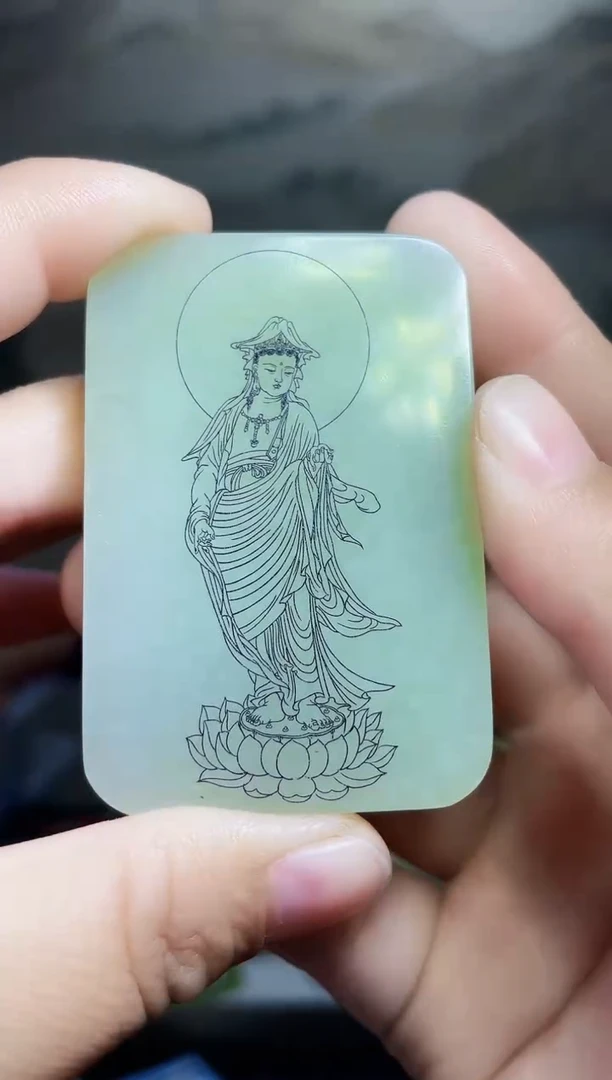 颈饰未镶嵌和田玉1