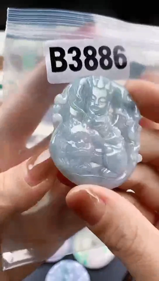 颈饰未镶嵌翡翠天然翡翠吊坠挂件
