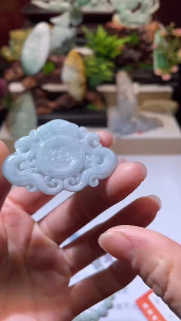 吊坠(不含链)未镶嵌翡翠福牌