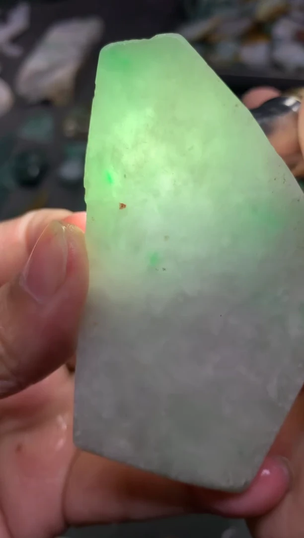 【闪购商品】翡翠颈饰未镶嵌天然缅甸翡翠A货