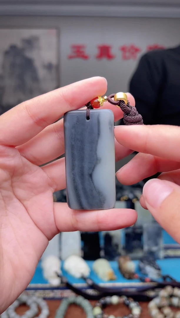 未镶嵌和田玉挂件1