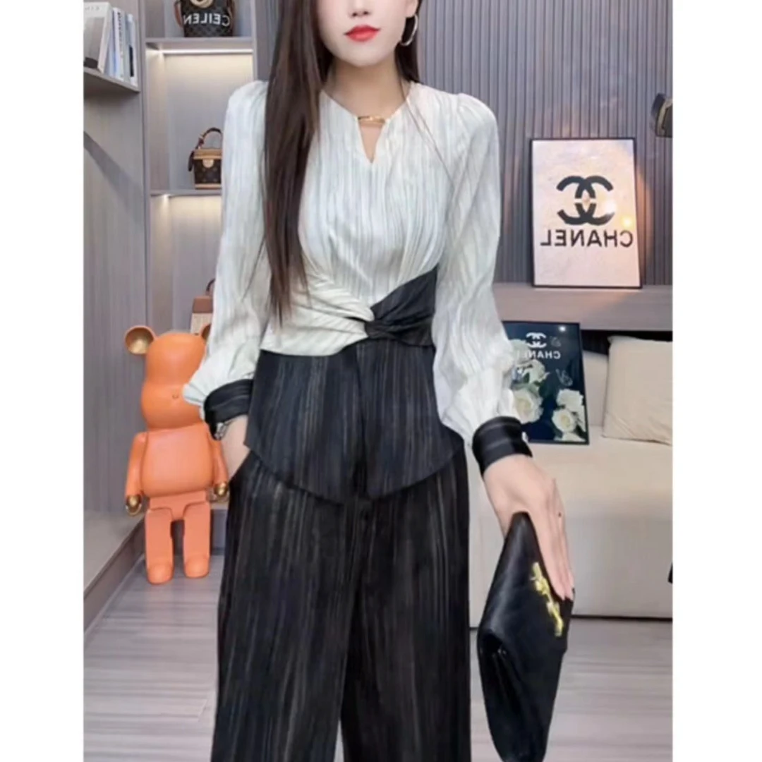 1016时尚气质初春整套女装高级感轻奢小众拼接撞色衬衫长裤两件套