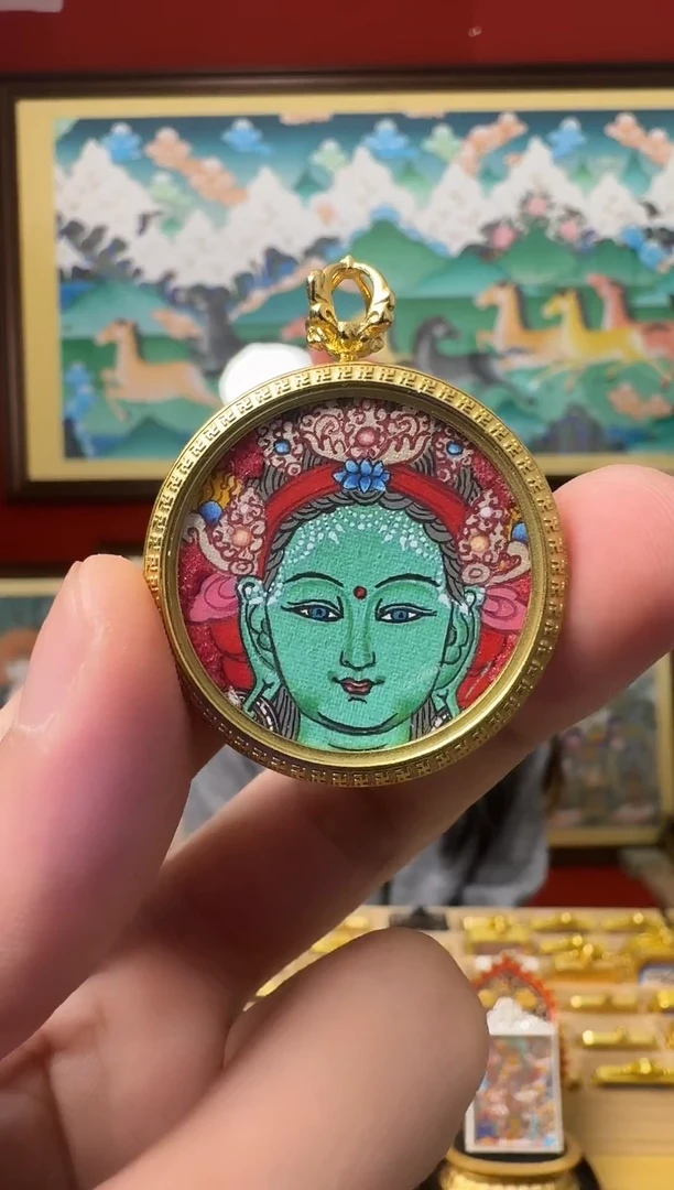 吊坠绿妈妈-热贡纯手绘-刀刀