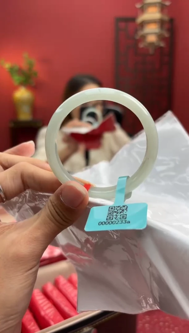 未镶嵌手镯翡翠翡翠手镯2