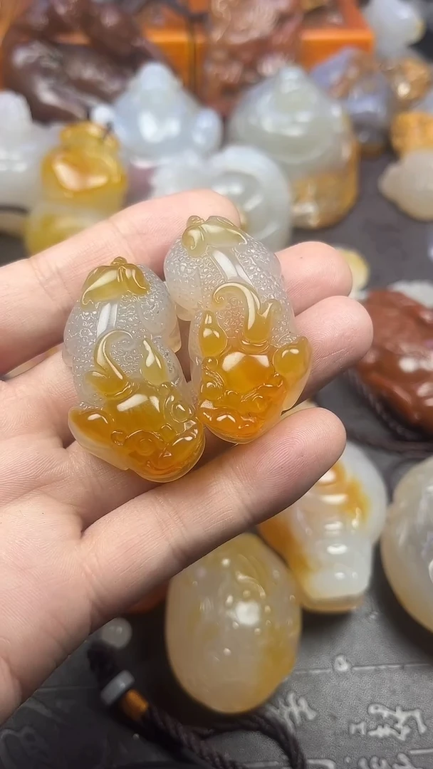 【闪购商品】玛瑙/玉髓吊坠未镶嵌1