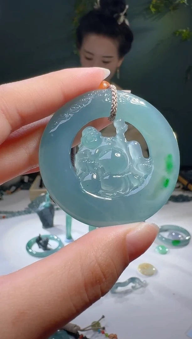 【闪购商品】翡翠颈饰未镶嵌天然A货翡翠