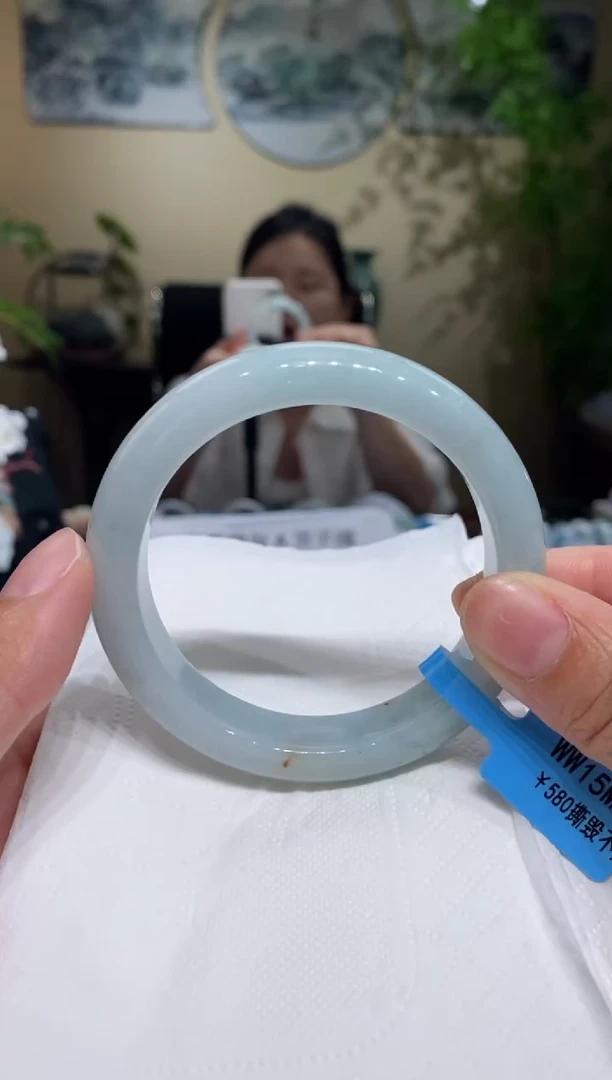 翡翠手镯未镶嵌圈口55-56