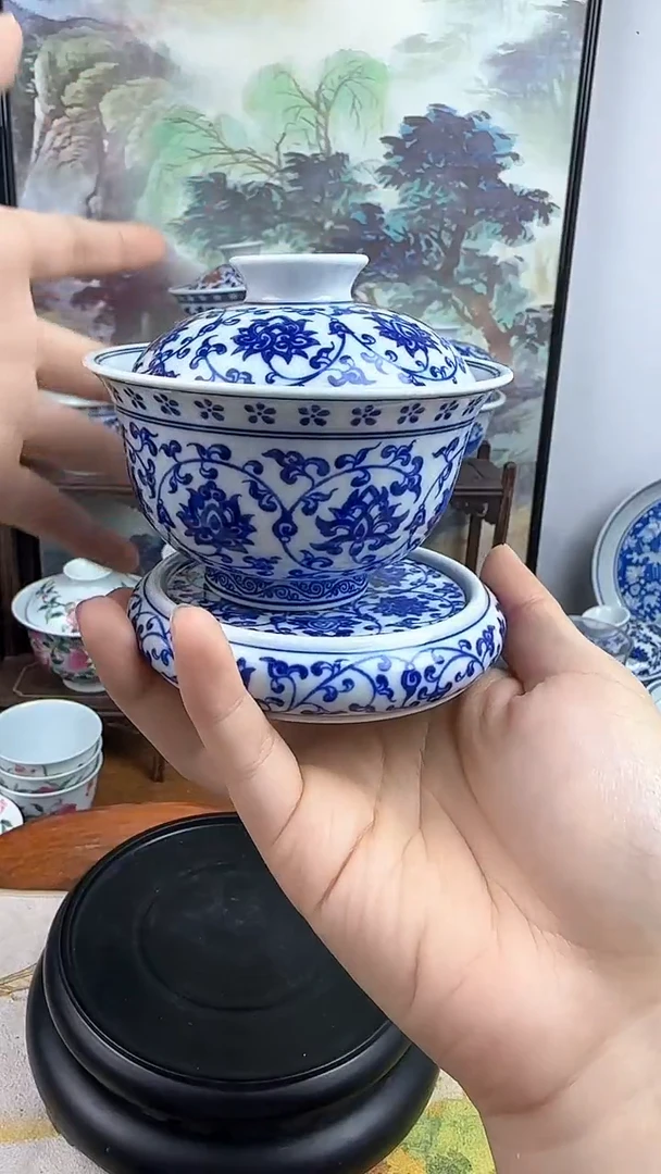 陶瓷青花缠枝莲盖置 +青花缠枝莲两才盖碗