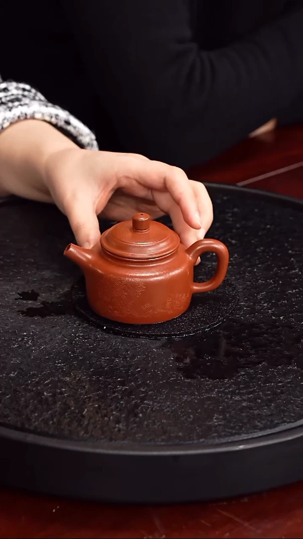 茶壶紫砂蒋氏工堂  德钟72  朱泥 140毫升