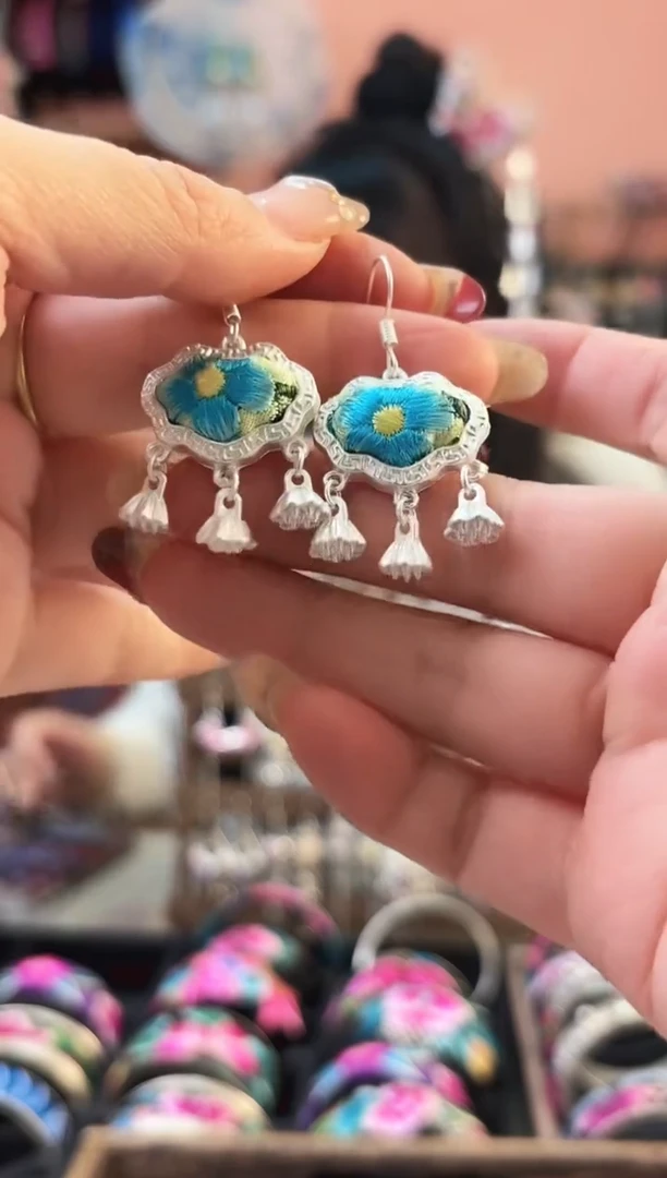 织绣艺枝独绣手工饰品22