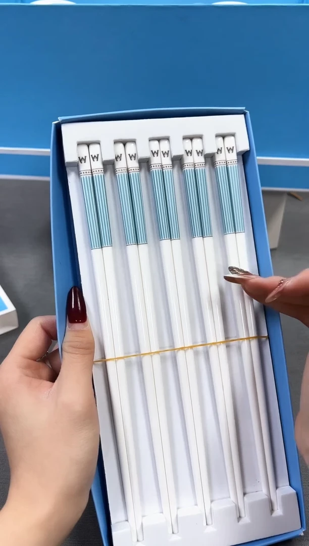 【闪购商品】瓷片新号起号不计成本，点菜就漏