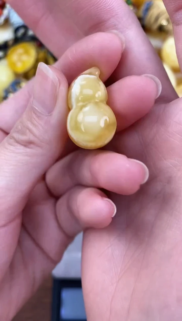 裸石琥珀未镶嵌天然琥珀蜜蜡