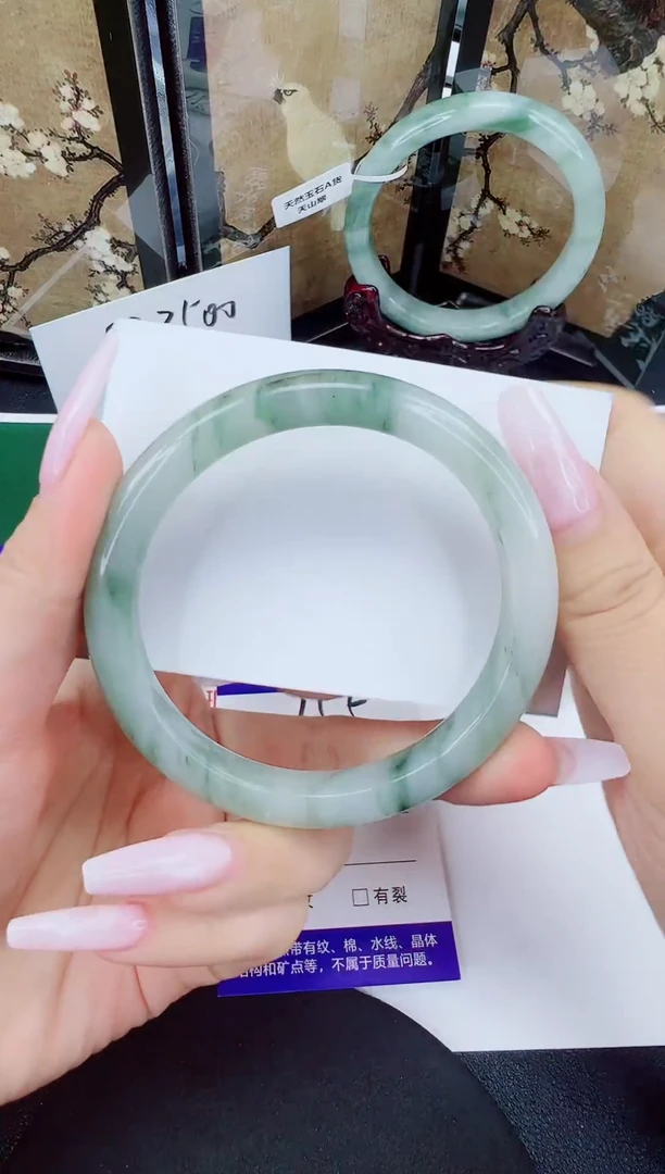 石英质玉手镯未镶嵌155-61/62