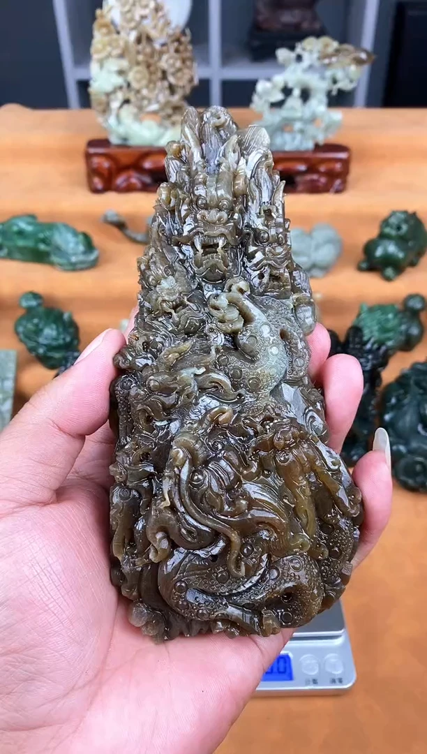 颈饰未镶嵌和田玉1
