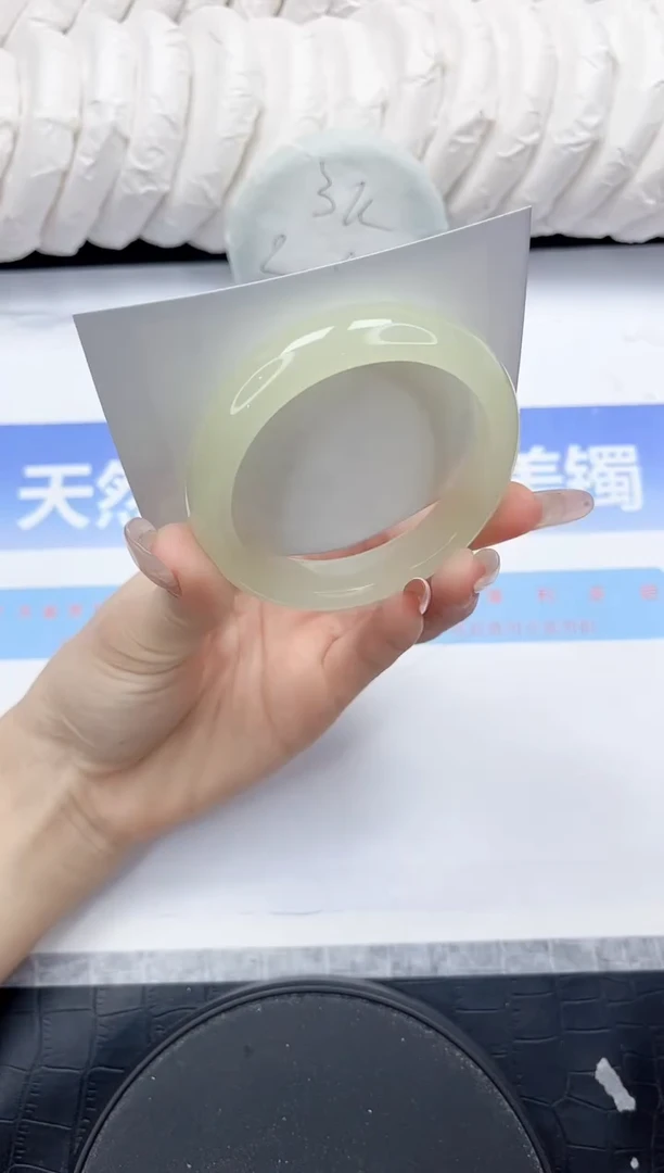 未镶嵌手镯石英质玉99-56
