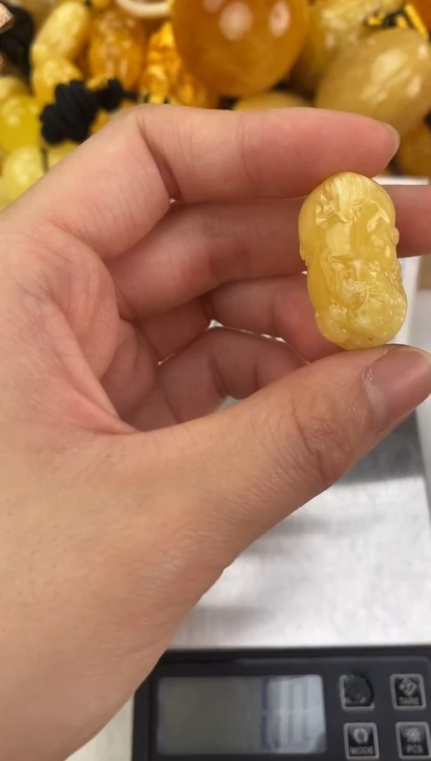 裸石琥珀未镶嵌天然琥珀蜜蜡