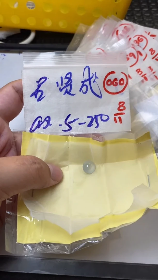 未镶嵌定制翡翠吕*成缅甸天然翡翠A货60