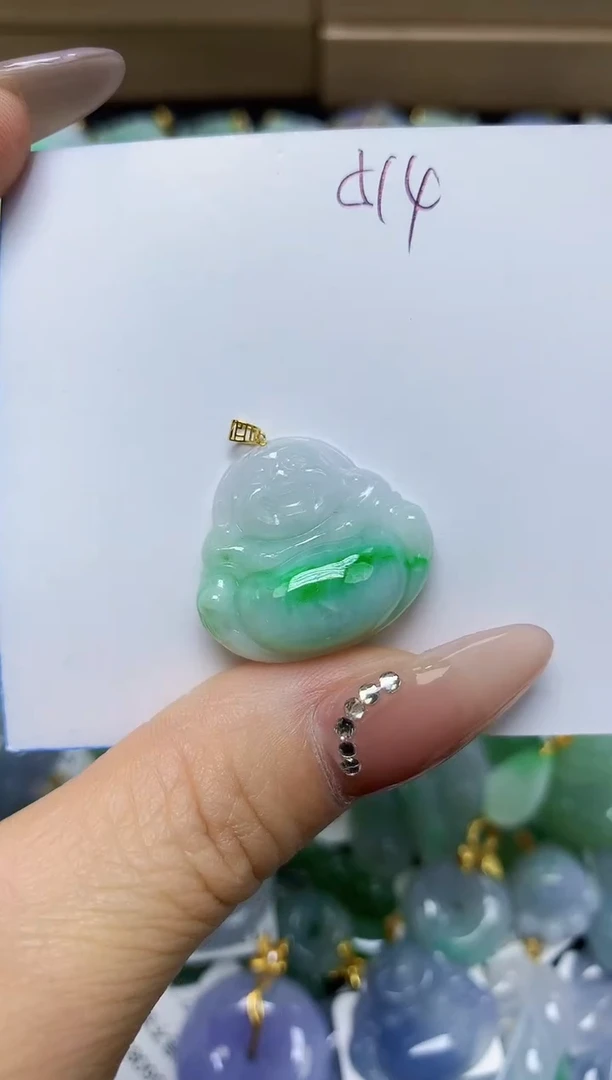 翡翠未镶嵌颈饰天然翡翠A货