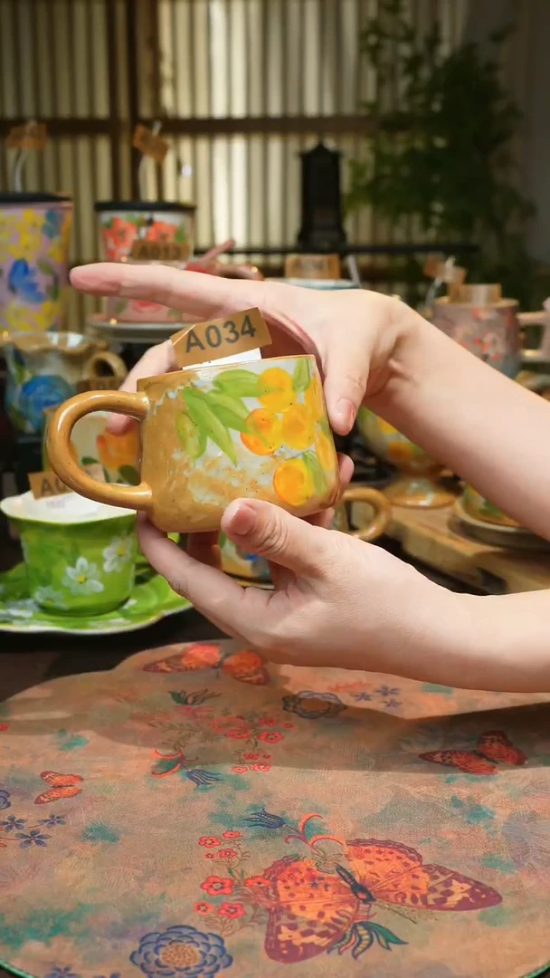 陶瓷景德镇高温釉下手绘陶瓷