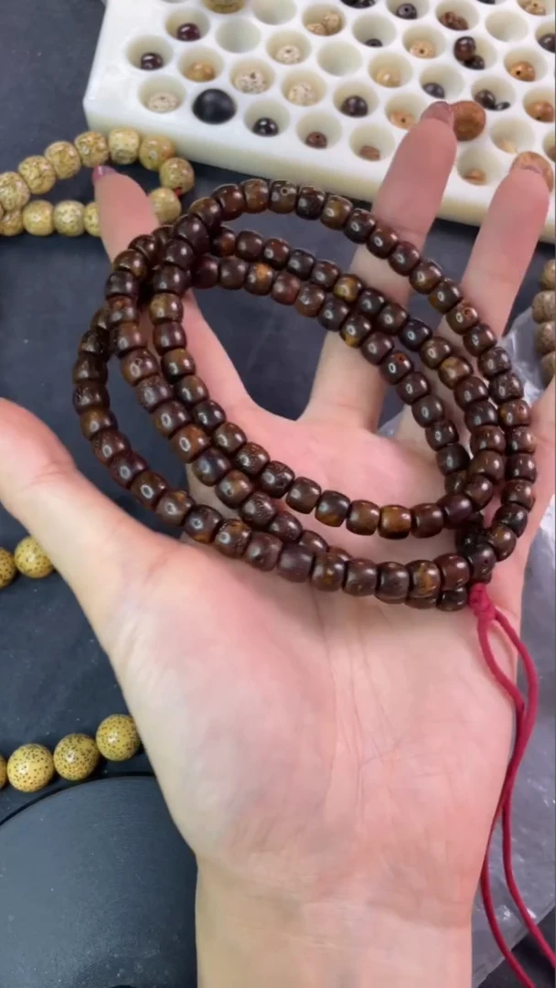 【闪购商品】星月菩提吊坠精工级中珀直切8*7长串