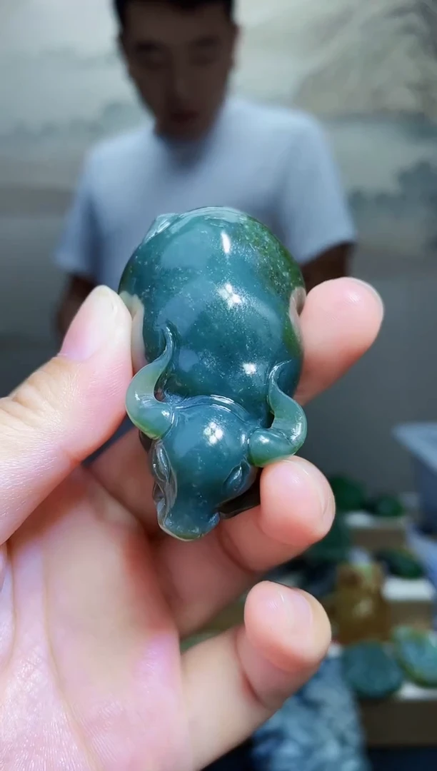 和田玉未镶嵌颈饰1