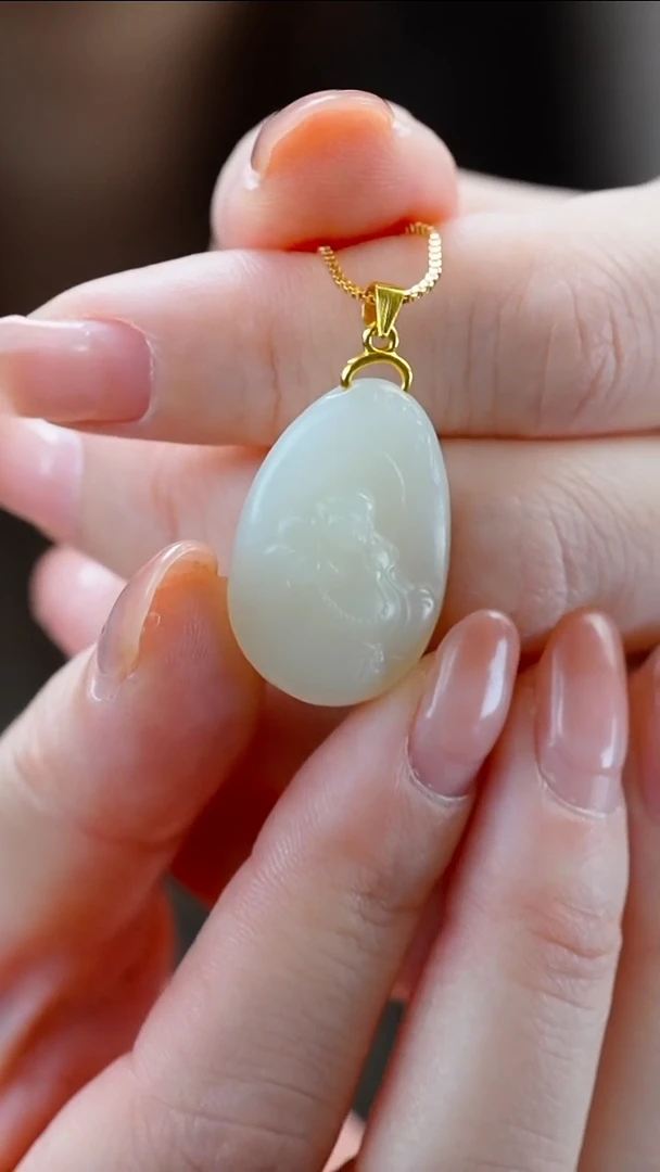 吊坠(赠链)未镶嵌和田玉?****?佛公随形