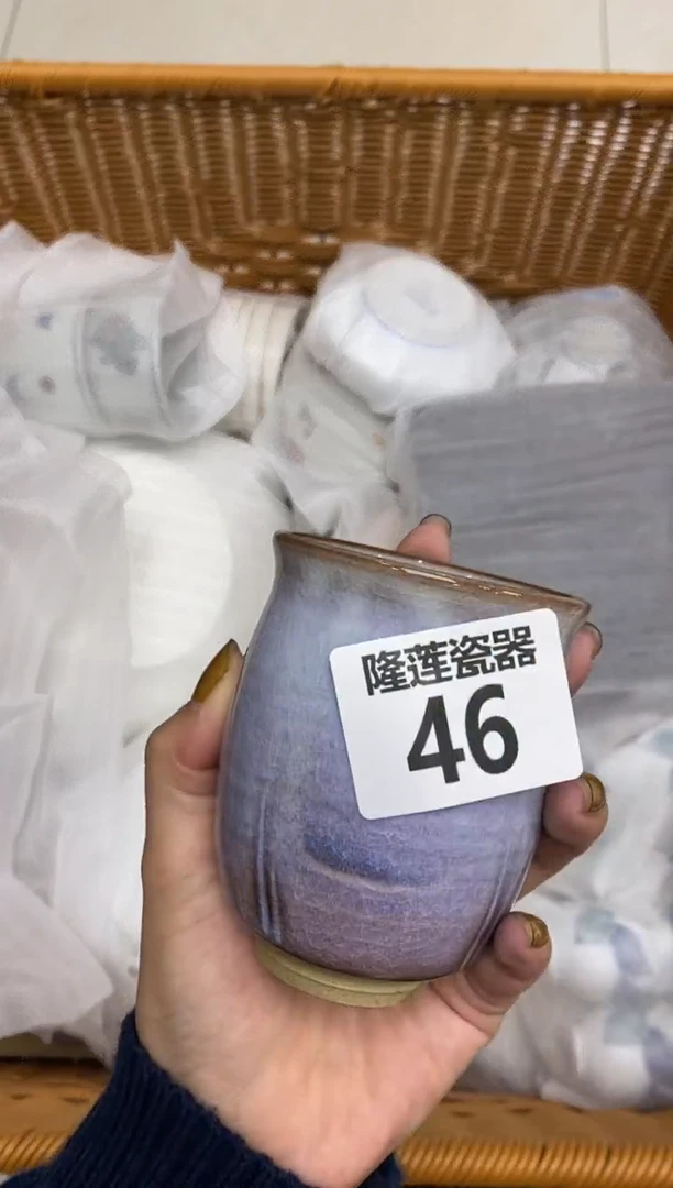 瓷片L****糖瓷器之美，尽在隆莲