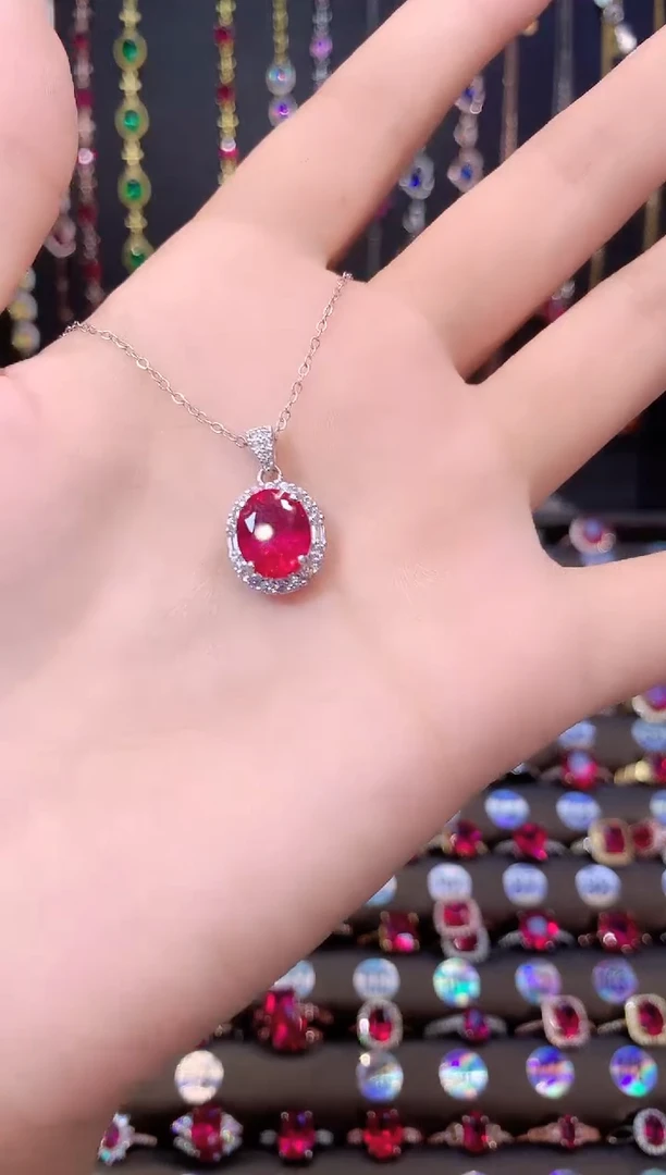 银S925镶嵌吊坠(赠链)红宝石810银色