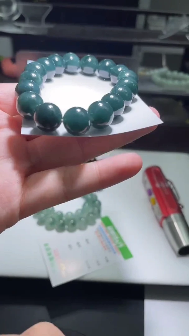 【闪购商品】翡翠手串未镶嵌翡翠