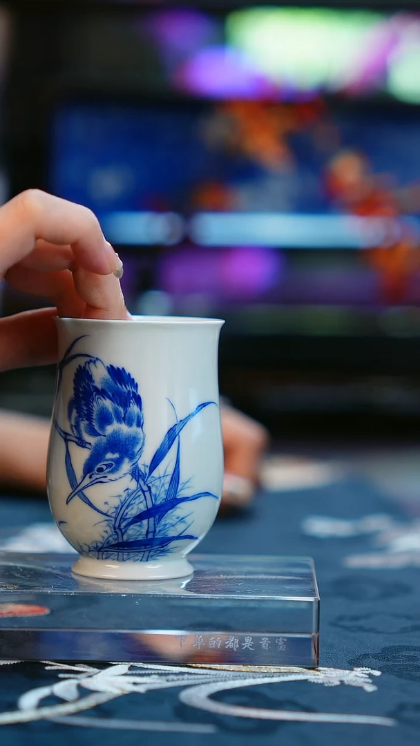 问工 单翠闻香杯