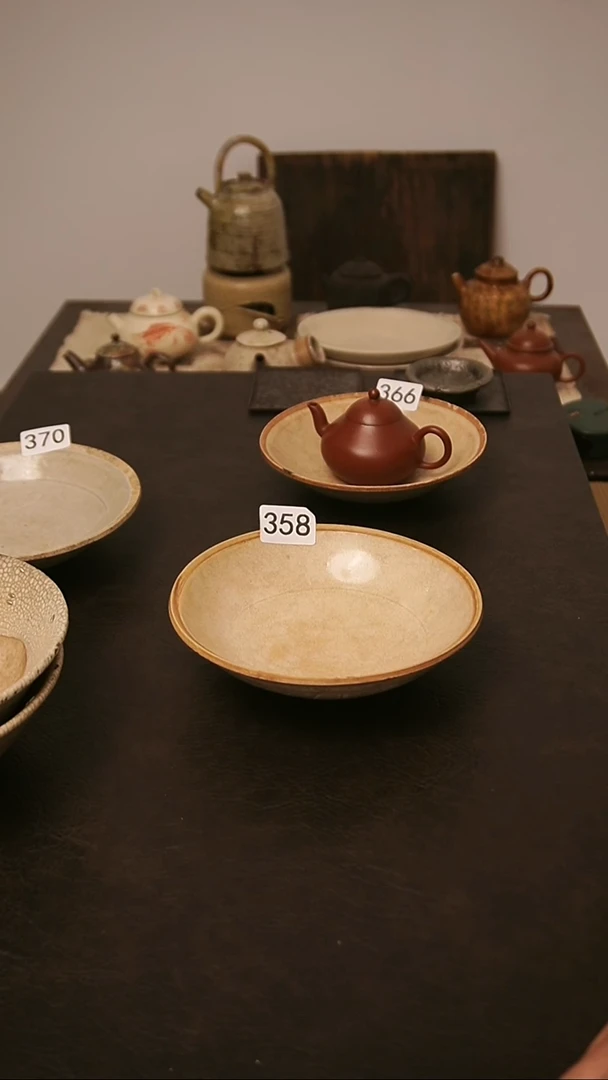 连***U白舍窑系刻绘壶承358