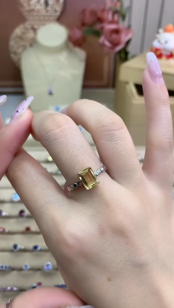 银S925镶嵌戒指黄晶方切