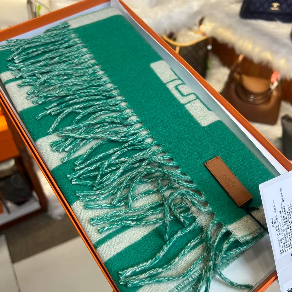 未使用 Hermes/爱马仕 【念念】围巾