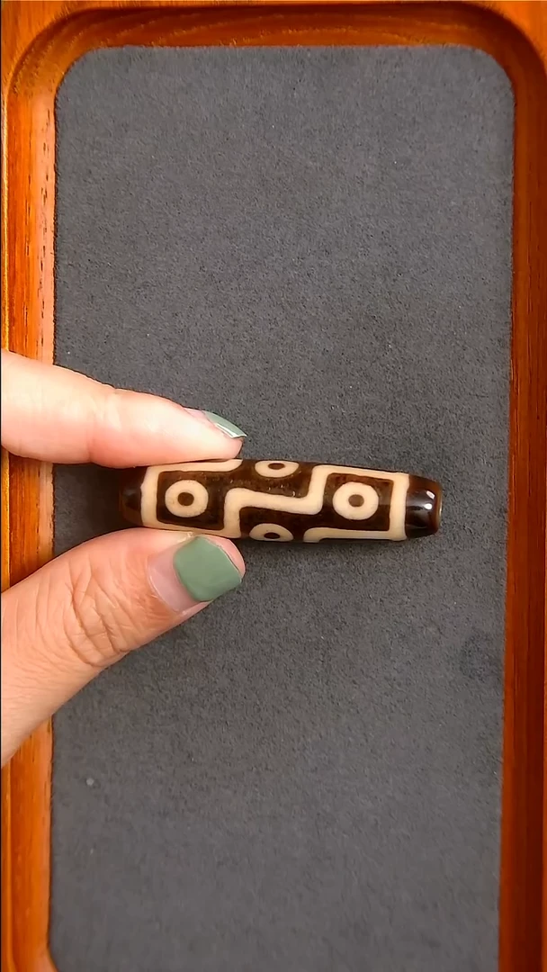 未镶嵌玛瑙/玉髓珠宝半成品上肯全手九眼天珠13*50