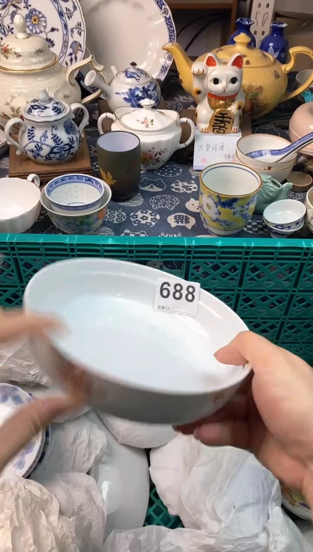 瓷片戴****猫(づ￣3￣)づ╭❤～[○･｀Д´･ ○]