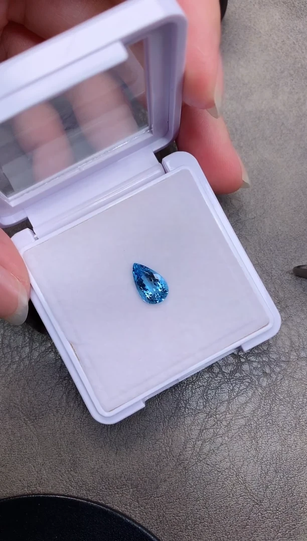 【闪购商品】海蓝宝石裸石未镶嵌2.52ct 超圣 水滴 JYY