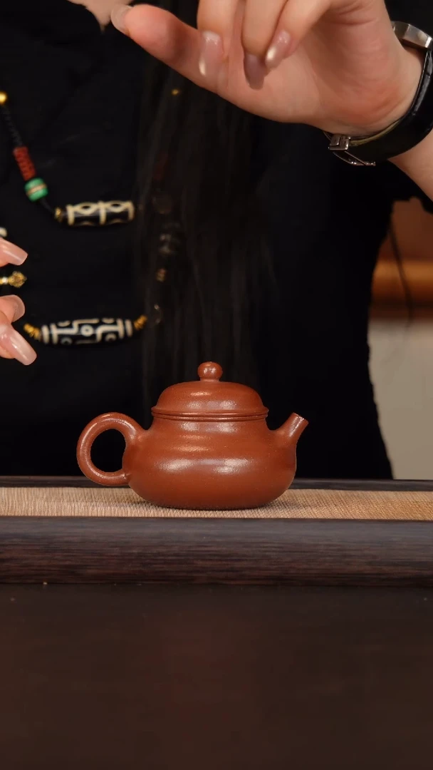 茶壶紫砂黄龙山2号井紫泥 容天壶