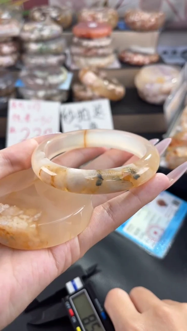 未镶嵌手镯石英质玉天然樱花玛瑙手镯（镯心赠品不保证完美）58