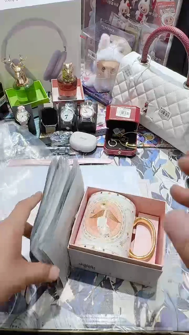 瓷片la生活的本意就是开心@@1